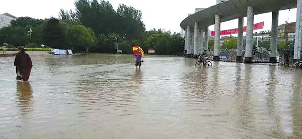 山東大暴雨，羅德移動泵車隨時待命
